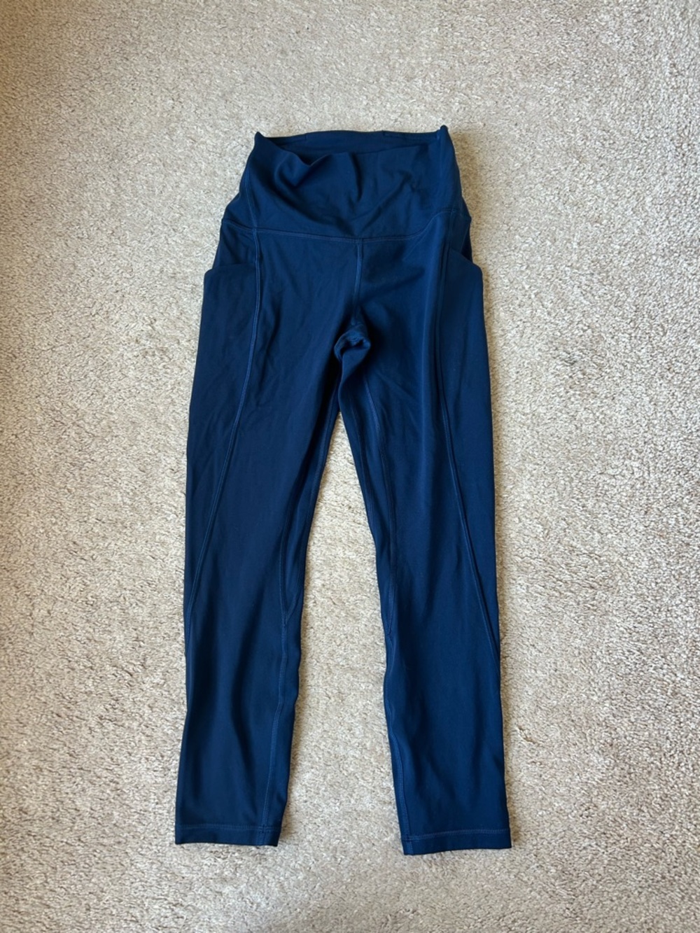 Lululemon women’sNavy Active Leggings with High Waist